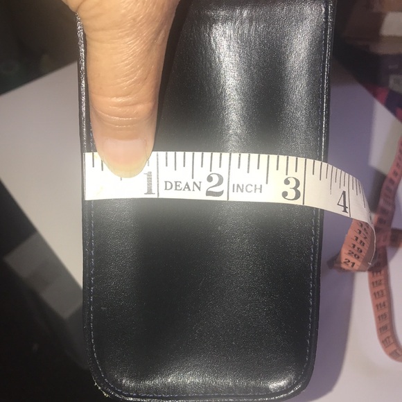 GUCCI SUEDE POUCH - Picture 14 of 14